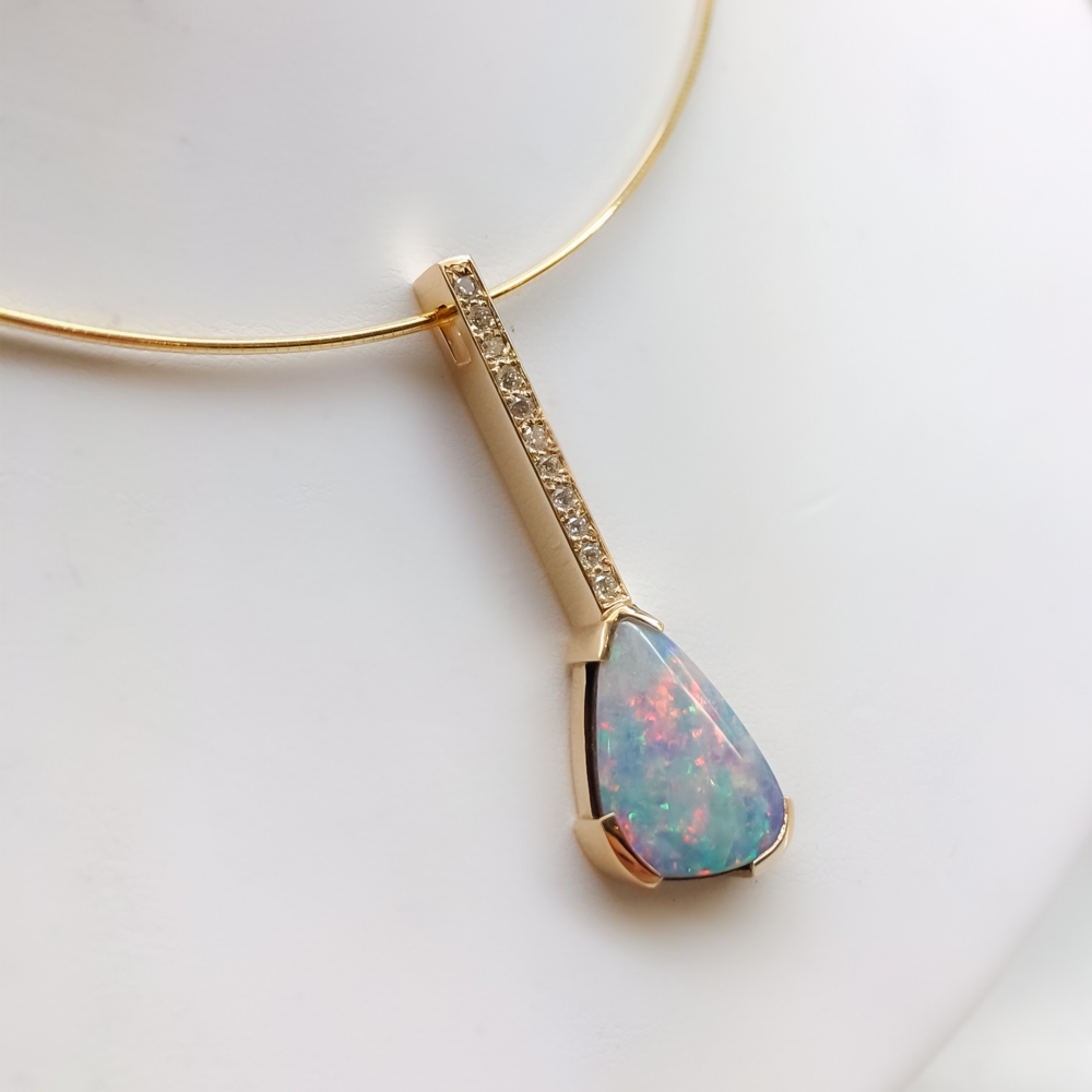 opal-pendant